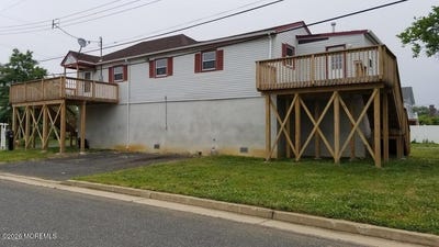/international/us/702-edmunds-avenue-union-beach-nj-110106469865/