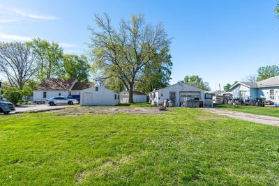 /international/us/505-pine-street-normal-il-110107466026/