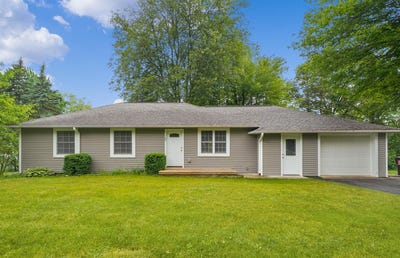 /international/us/169-ann-street-ne-cedar-springs-mi-110108724591/