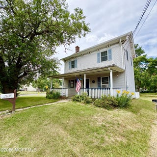 /international/us/83-avenue-d-atlantic-highlands-nj-110108947293/
