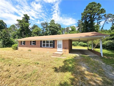 /international/us/2447-piney-mountain-road-walnut-cove-nc-110101658782/
