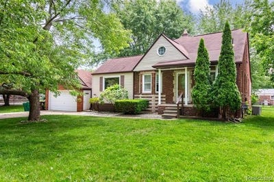 /international/us/33627-bock-street-garden-city-mi-110109118161/