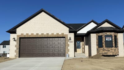 /international/us/5057-wilshire-drive-dundee-mi-110099371588/