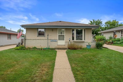 /international/us/3623-s-94th-st-milwaukee-wi-110101300646/