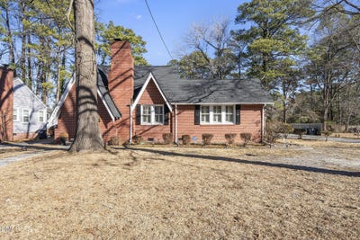 /international/us/1522-w-thomas-street-w-rocky-mount-nc-110105705451/