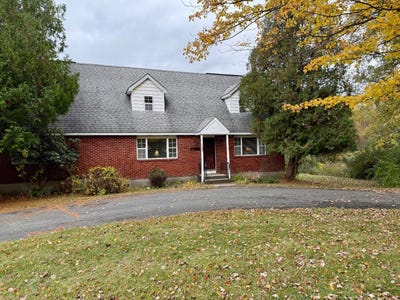 /international/us/137-sharpe-rd-wynantskill-ny-110120665163/