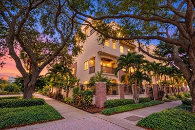 /international/us/500-beach-drive-ne-st-petersburg-fl-110110378803/