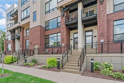 /international/us/294-spring-street-saint-paul-mn-110105930967/