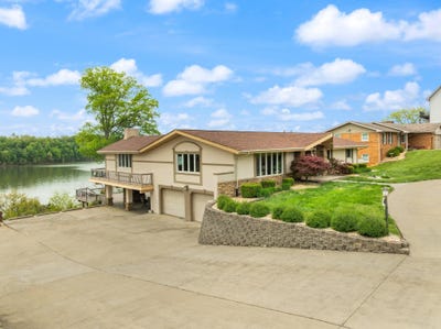 /international/us/253-lakeview-drive-somerset-ky-110099206576/