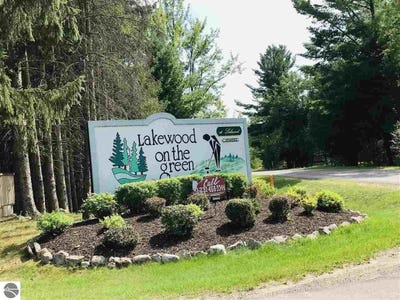 /international/us/white-pine-drive-lot-5-wedgewood-drive-cadillac-mi-110085427819/