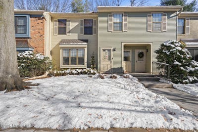 /international/us/283-gloucester-court-aberdeen-nj-110104297096/