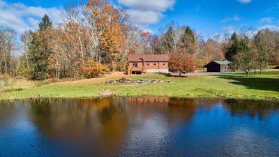 /international/us/189-fulton-hill-callicoon-ny-110096328500/