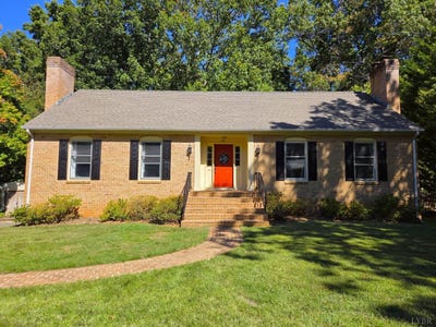 /international/us/65-goldfinch-drive-lynchburg-va-110120422153/