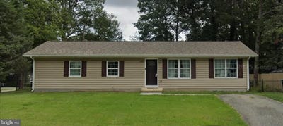 /international/us/22064-spring-valley-drive-lexington-park-md-110105384637/