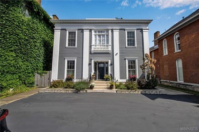 /international/us/543-franklin-street-buffalo-ny-110105932989/