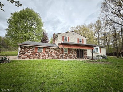 /international/us/3948-carson-salt-springs-road-newton-falls-oh-110107763547/