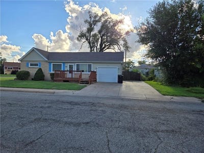 /international/us/1300-dover-drive-salina-ks-110101221088/?lang=de