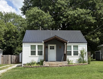 /international/us/244-n-pine-street-marshfield-mo-110108253509/