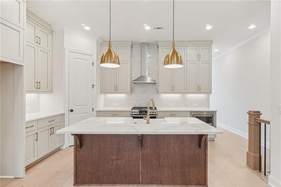 /international/us/1002-crown-oak-street-johns-creek-ga-110107717310/