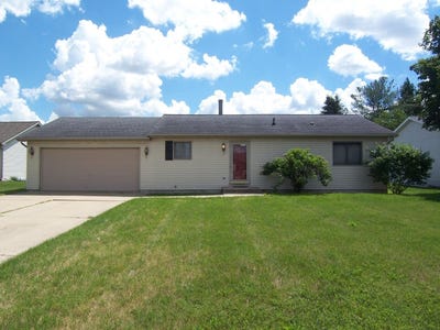 /international/us/2715-n-robinson-dr-beloit-wi-110108859621/