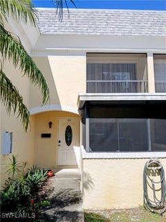 /international/us/102-e-greens-boulevard-lehigh-acres-fl-110099062038/