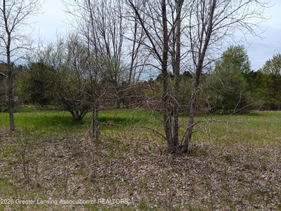 /international/us/38-bennington-greens-drive-owosso-mi-110107606277/