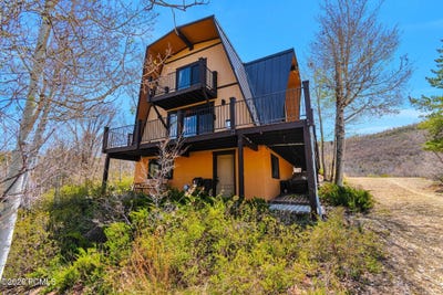 /international/us/9274-deer-creek-drive-heber-city-ut-110107937332/