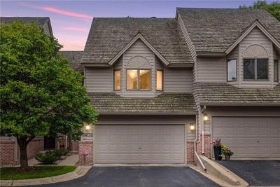 /international/us/7406-cahill-road-edina-mn-110101684037/