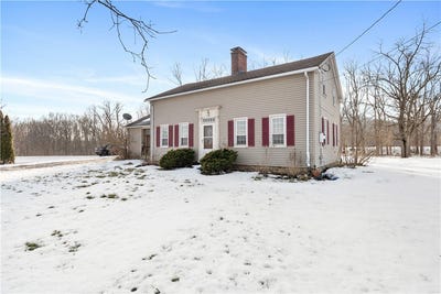 /international/us/4540-york-road-leicester-ny-110105847400/