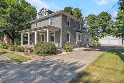 /international/us/426-morse-street-coldwater-mi-110100753425/