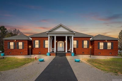 /international/us/17-ozark-drive-greenbrier-ar-110106730372/