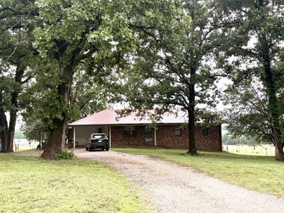 /international/us/5275-highway-166-south-pocahontas-ar-110108340681/