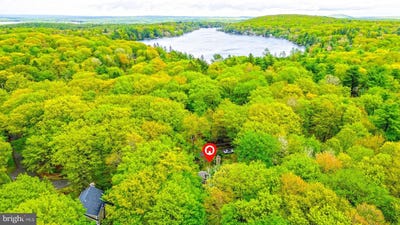 /international/us/65-maplewood-road-lake-harmony-pa-110099849130/?lang=zh-tw