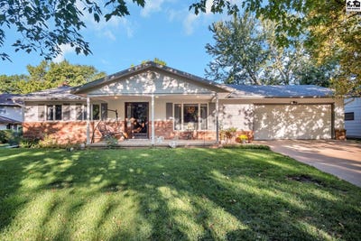 /international/us/544-park-pl-moundridge-ks-110106853095/