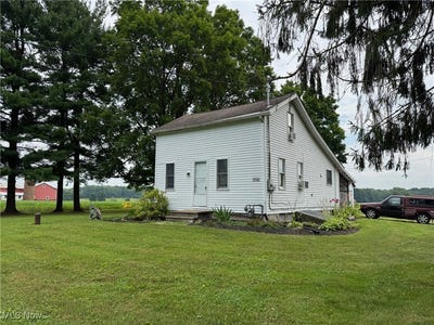 /international/us/7732-youngstown-conneaut-road-kinsman-oh-110100927992/
