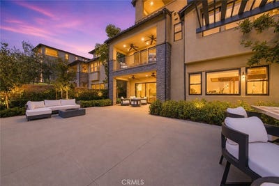 /international/us/17-ponte-lake-forest-ca-110119958862/
