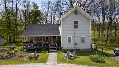 /international/us/6111-w-river-road-nichols-ny-110108149855/