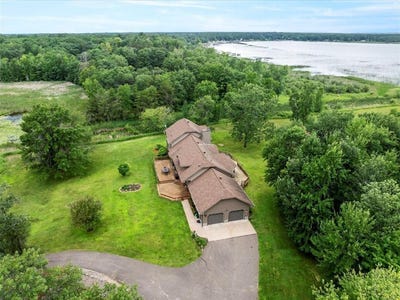 /international/us/11292-half-moon-drive-merrifield-mn-110100900473/