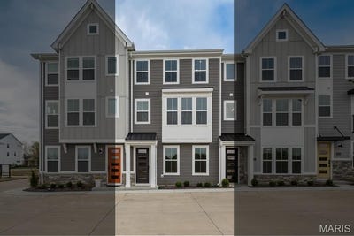 /international/us/8911-e-gateway-circle-richmond-heights-mn-110100565780/