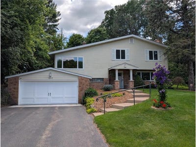 /international/us/1012-james-court-mendota-heights-mn-110100755308/