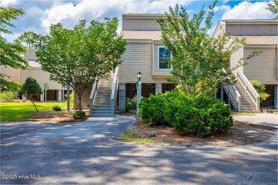 /international/us/7161-windward-drive-new-bern-nc-110100455031/
