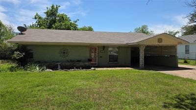/international/us/1407-bonham-street-commerce-tx-110107487749/