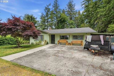 /international/us/1945-hazel-st-myrtlepoint-or-110108797001/