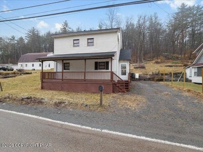 /international/us/689-main-road-hunlock-creek-pa-110119473871/