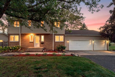 /international/us/4051-brunswick-avenue-n-crystal-mn-110119990431/