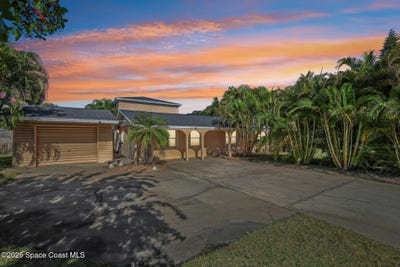 /international/us/220-avenida-de-paz-indialantic-fl-110105053212/