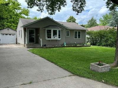 /international/us/514-clark-street-ne-hutchinson-mn-110109144261/