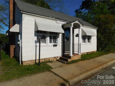 /international/us/221-s-charlotte-avenue-rock-hill-sc-110107569829/