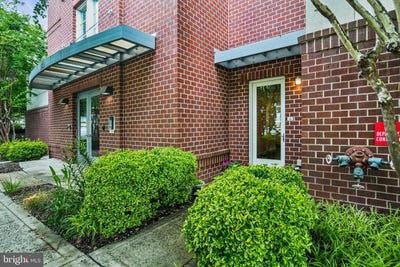 /international/us/1811-14th-st-n-c104-arlington-va-110101073382/