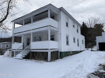 /international/us/11-blinn-street-whitehall-ny-110105861012/